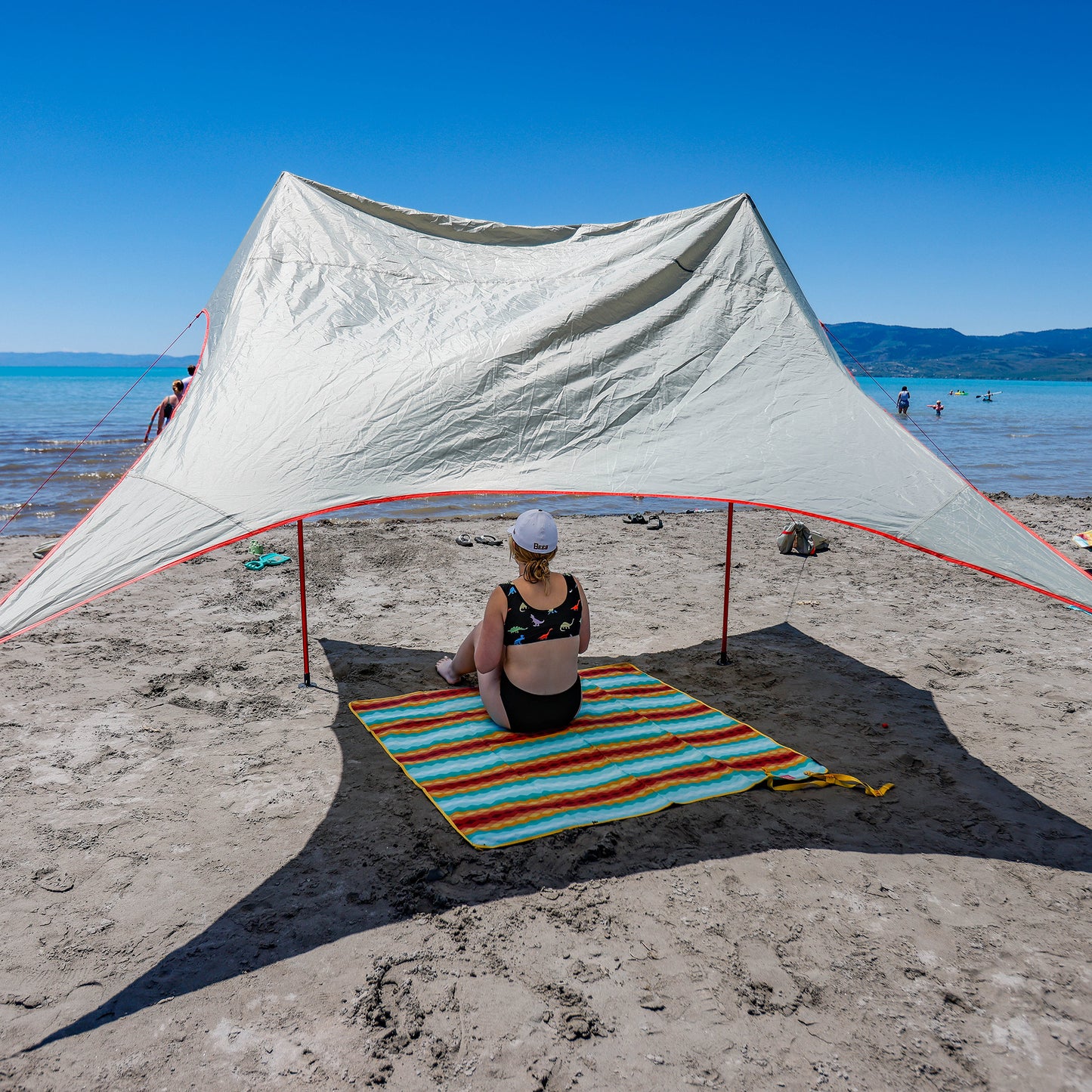 ShadeCaster 4 Person Sunshade SC_-LS2